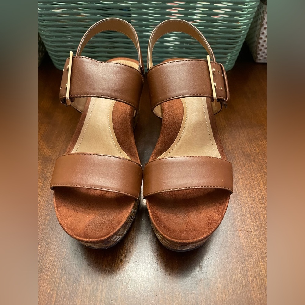 New Direction Jazlene wedge heel sandals